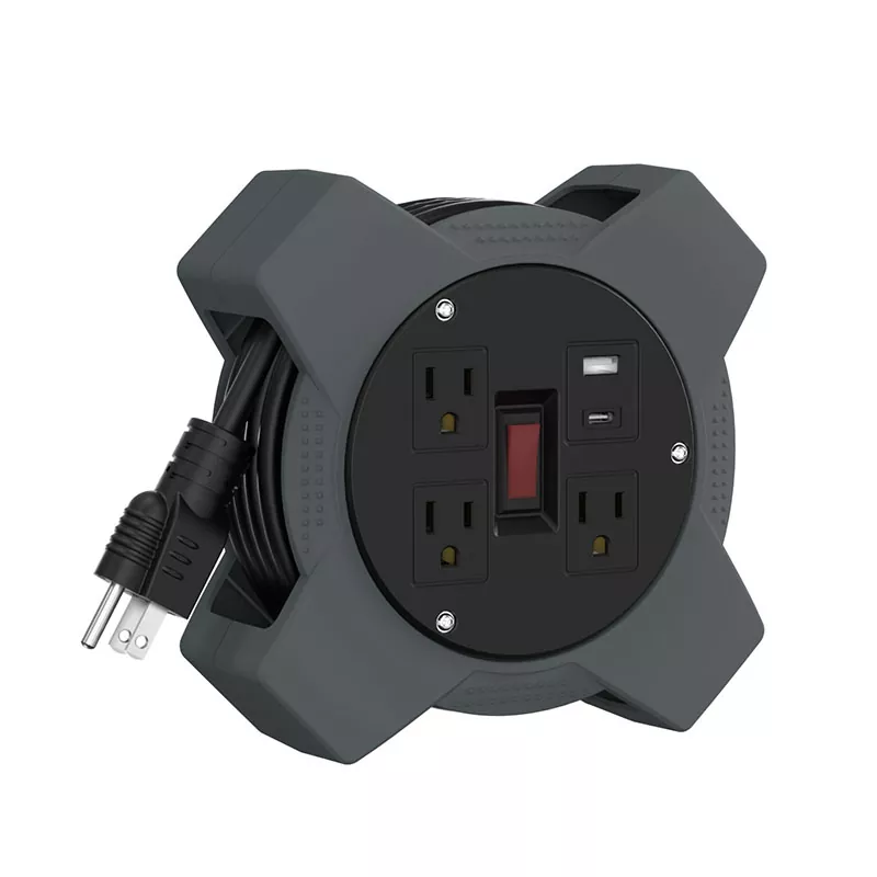 3 आउटलेटहरू USB प्लास्टिक कर्ड रील 20ft 3 आउटलेटहरू USB प्लास्टिक कर्ड रील 20ft