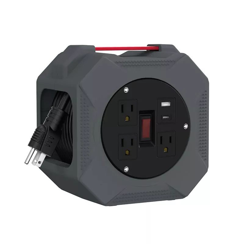 3 Outlets Usb2.4a Plastic Cord Reel 30ft